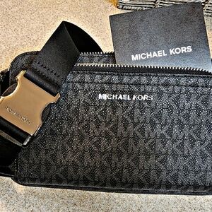 Michael Kors Hudson Logo Sling Bag